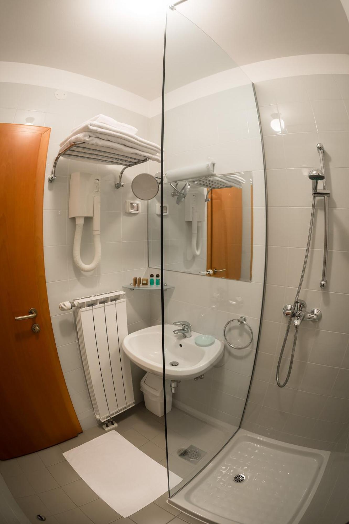 Guest Accommodation Primula Nova Gorica Exteriör bild